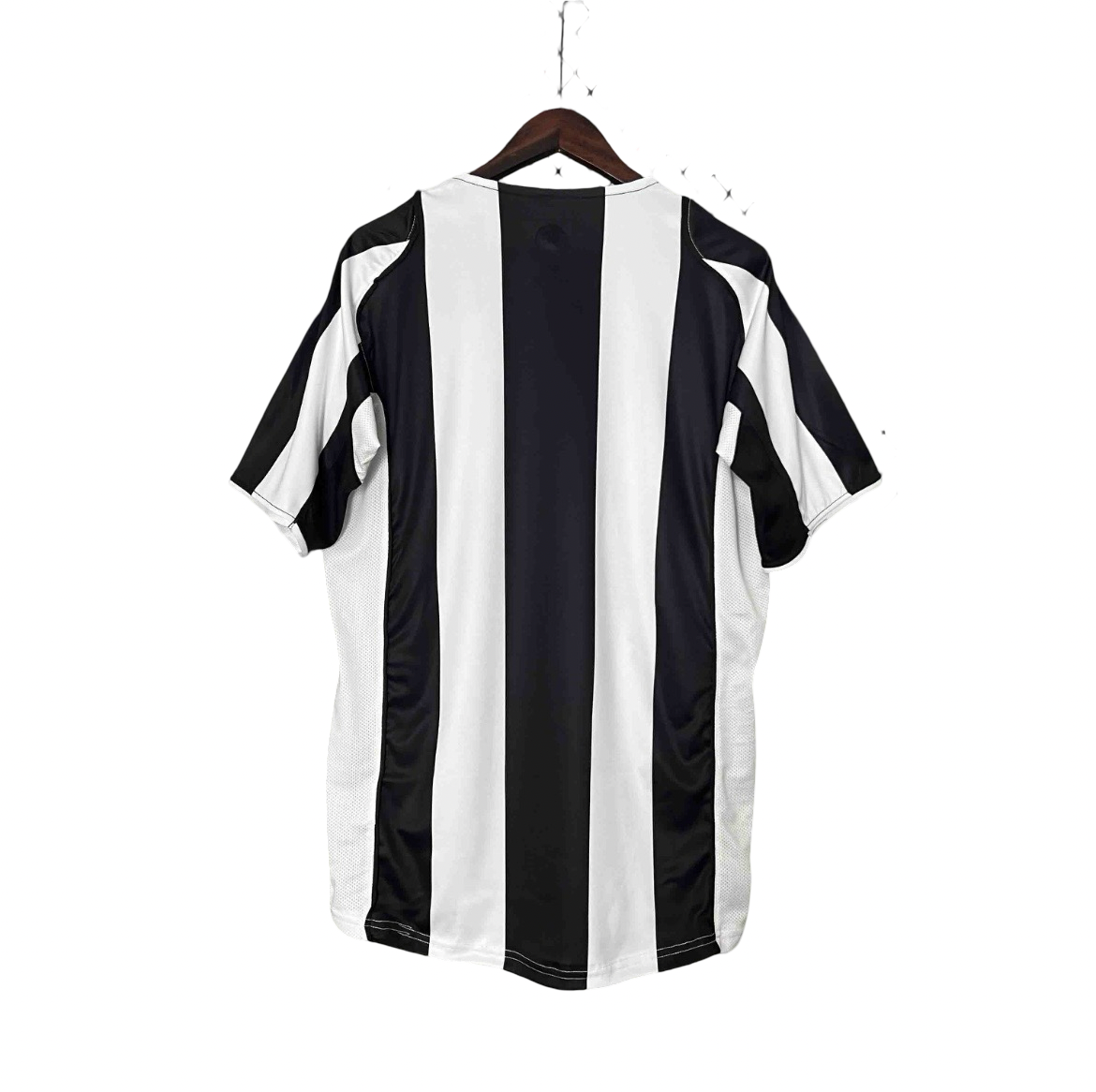 04-05 Juventus Home Retro Kit