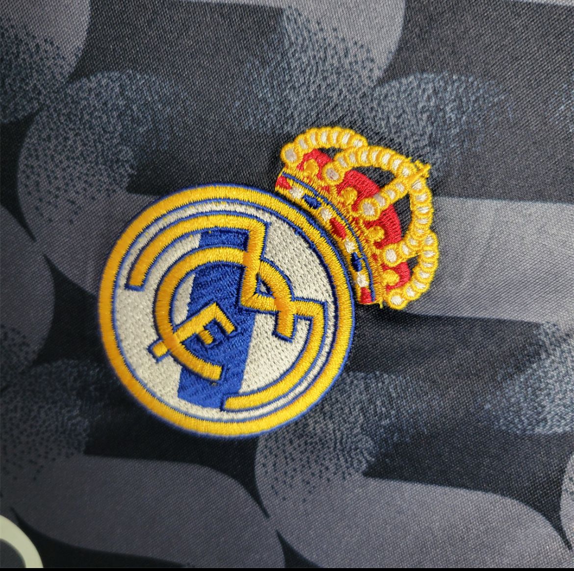 23-24 Real Madrid Away Fan Version