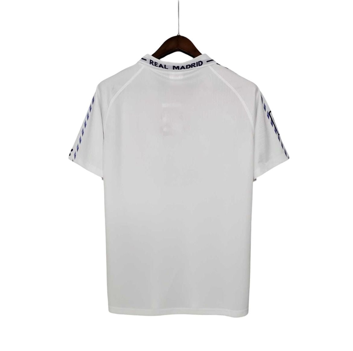 1996/97 Real Madrid Home Retro
Jersey